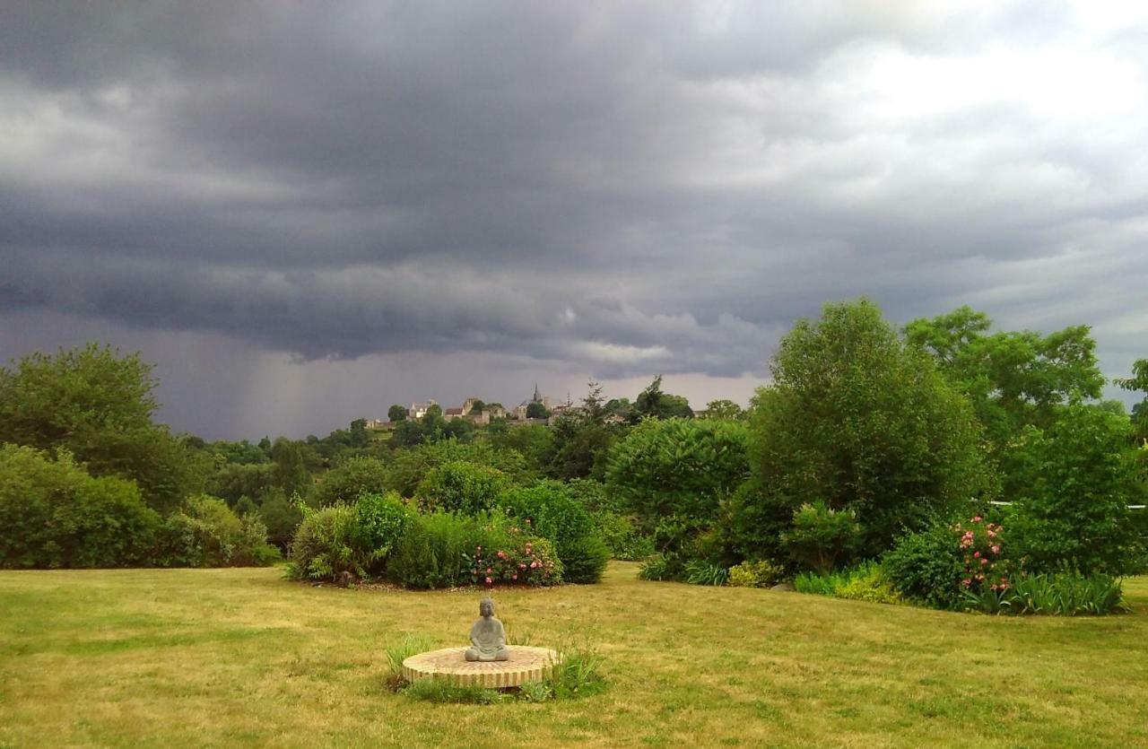 Ecrin De Verdure Sainte-Suzanne  Dış mekan fotoğraf